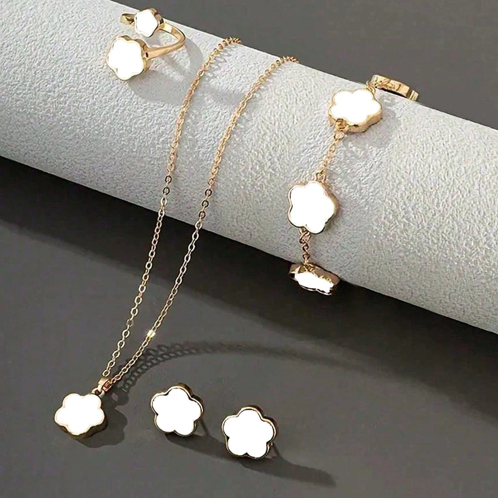 Auréa Charm Set