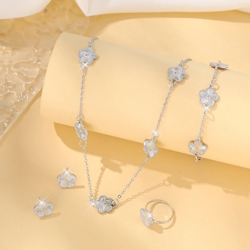 Auréa Charm Set